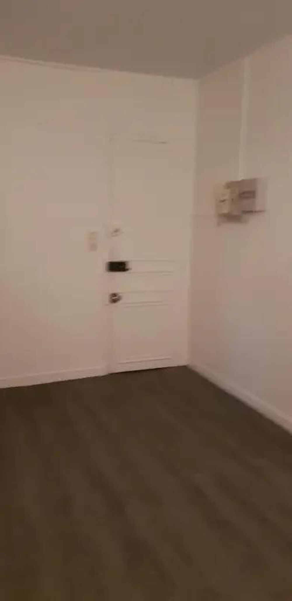 Location Appartement T2 à louer Métro Brochant à 5 min des Batignolles Paris 17