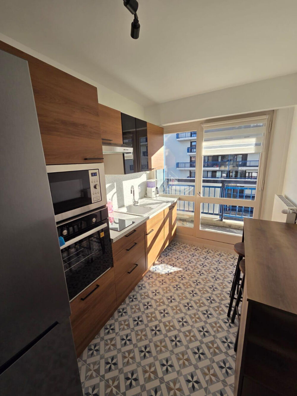 Location Appartement F2 meublé rénové entièrement sécurisé et parking Nancy