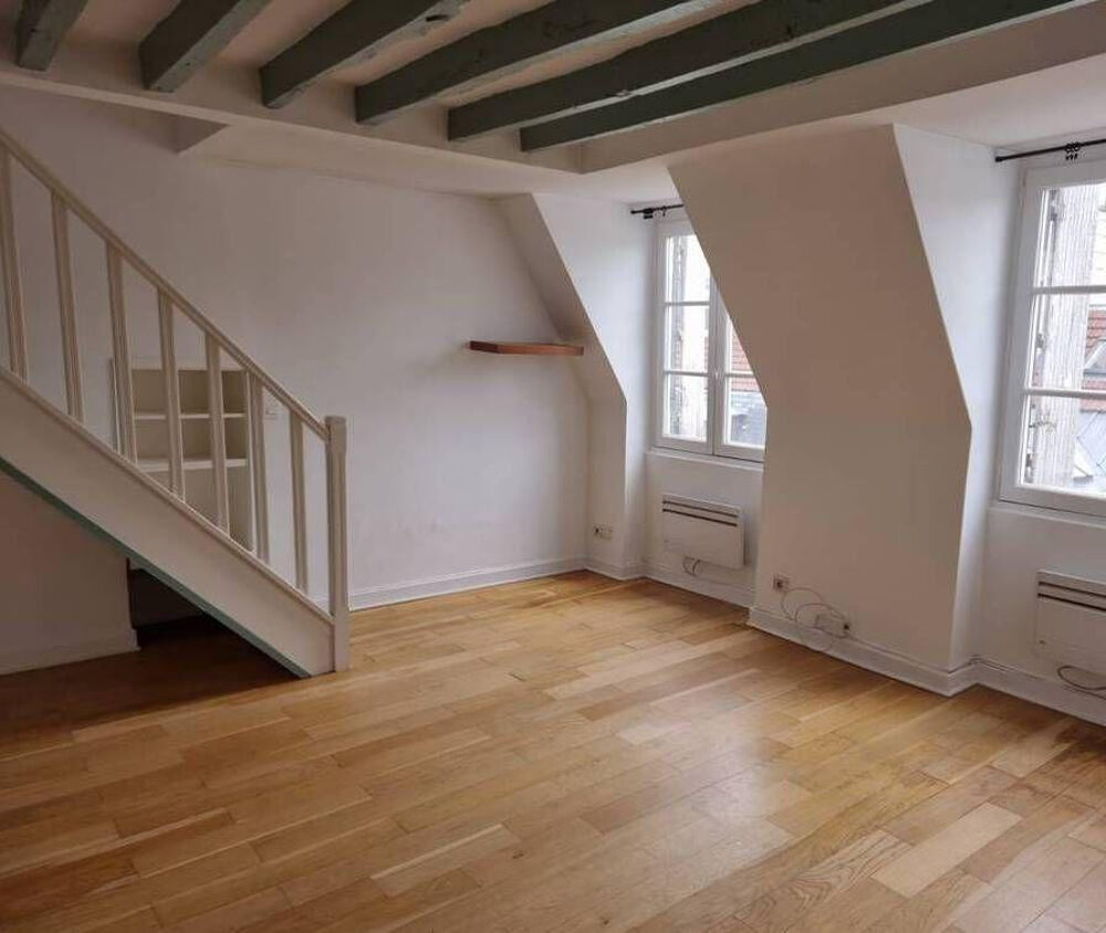 Location Appartement Beau duplex plein de charme - vue sur Tour Eiffel Paris 7