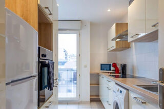  Appartement à louer 3 pièces 70 m²