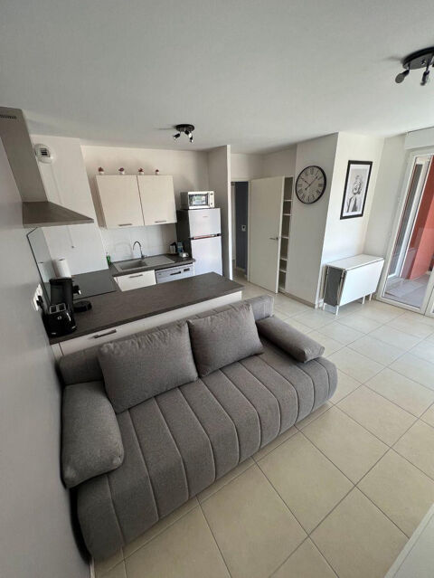   Beau T2 avec balcon et parking parfaitement situé Appartement - 2 pièce(s) - 37 m²