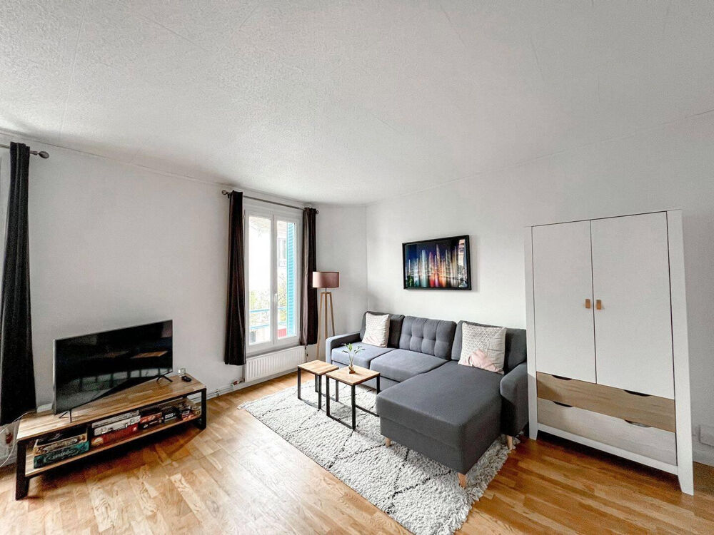 Location Appartement Courbevoie – T2/3 meublé refait à neuf – 64 m² Courbevoie