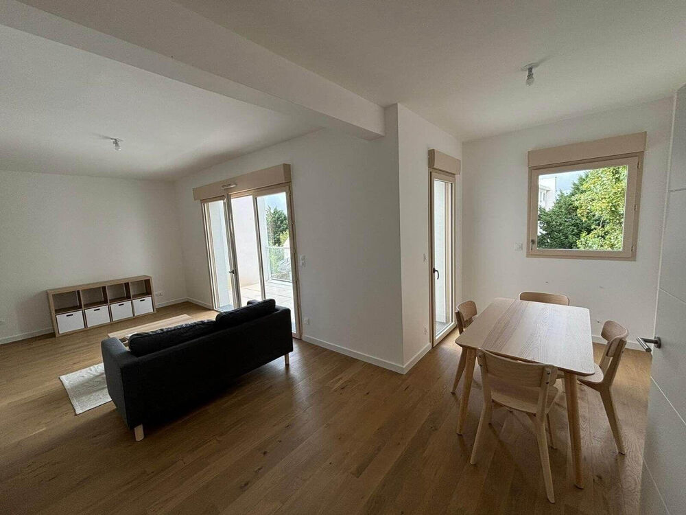 Location Appartement Beau 3P meublé 69m² avec terrasse résidence neuve Nantes