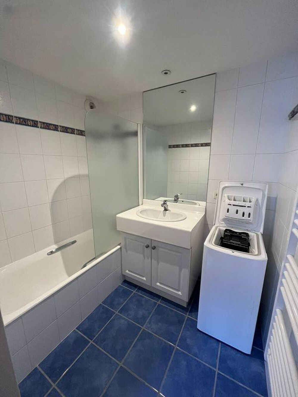 Location Appartement Beau T2 meublé 34m² centre Grenoble