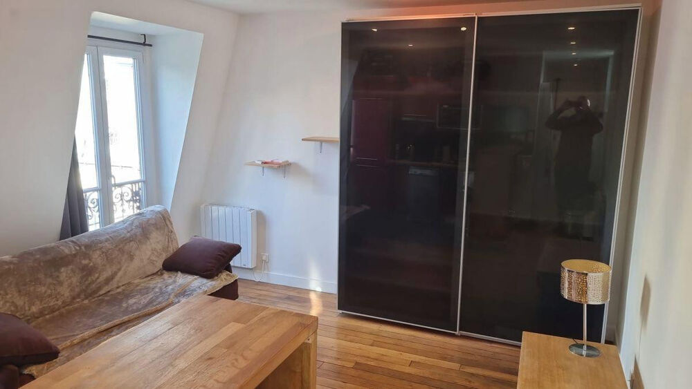 Location Appartement Beau studio meublé 22m² Métro Jules Joffrin Paris 18