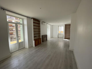  Appartement � louer 4 pi�ces 106 m� Ajaccio