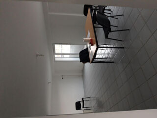  Appartement à louer 4 pièces 100 m²
