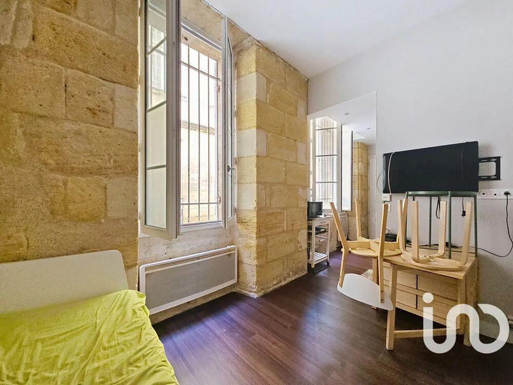 Location Appartement Beau studio 18m2 refait à neuf Bordeaux