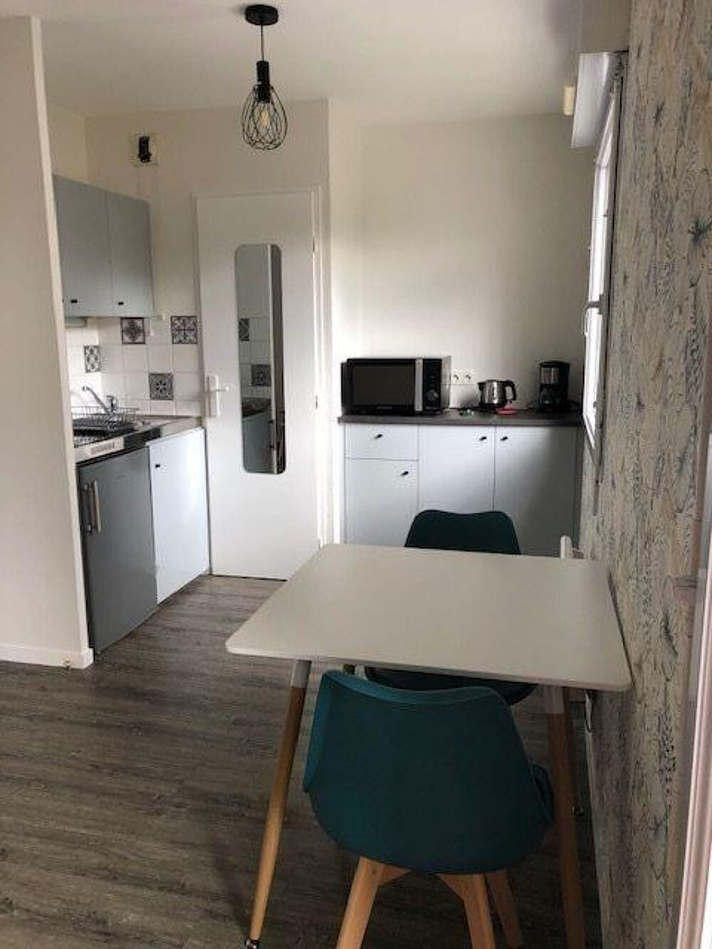 Location Appartement Location studio meublé avec parking sous sol Angers
