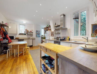  Appartement à louer 3 pièces 75 m²