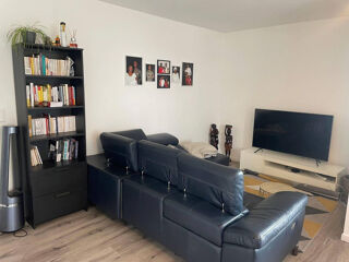  Appartement à louer 4 pièces 81 m²