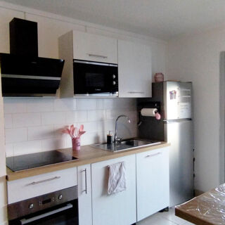  Appartement à louer 1 pièce 62 m²