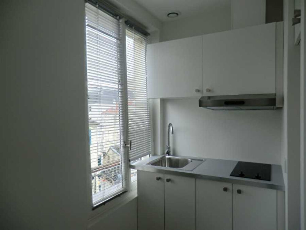 Location T2 Vanves