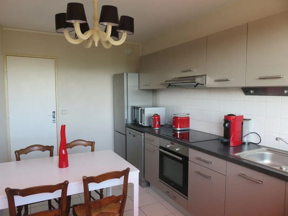 Location Appartement Superbe T2 meublé 62m² sans vis à vis Saint Genès Bordeaux