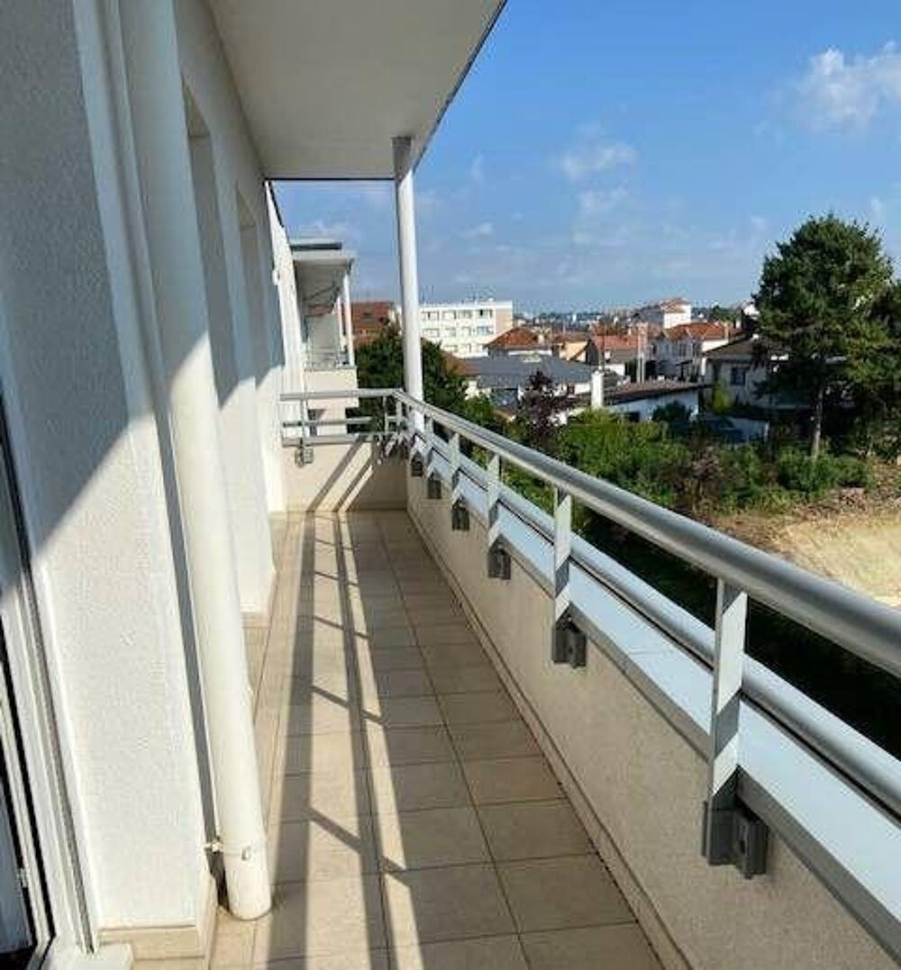 Location Appartement Beau T2 49m² très calme et lumineux avec balcon Nancy
