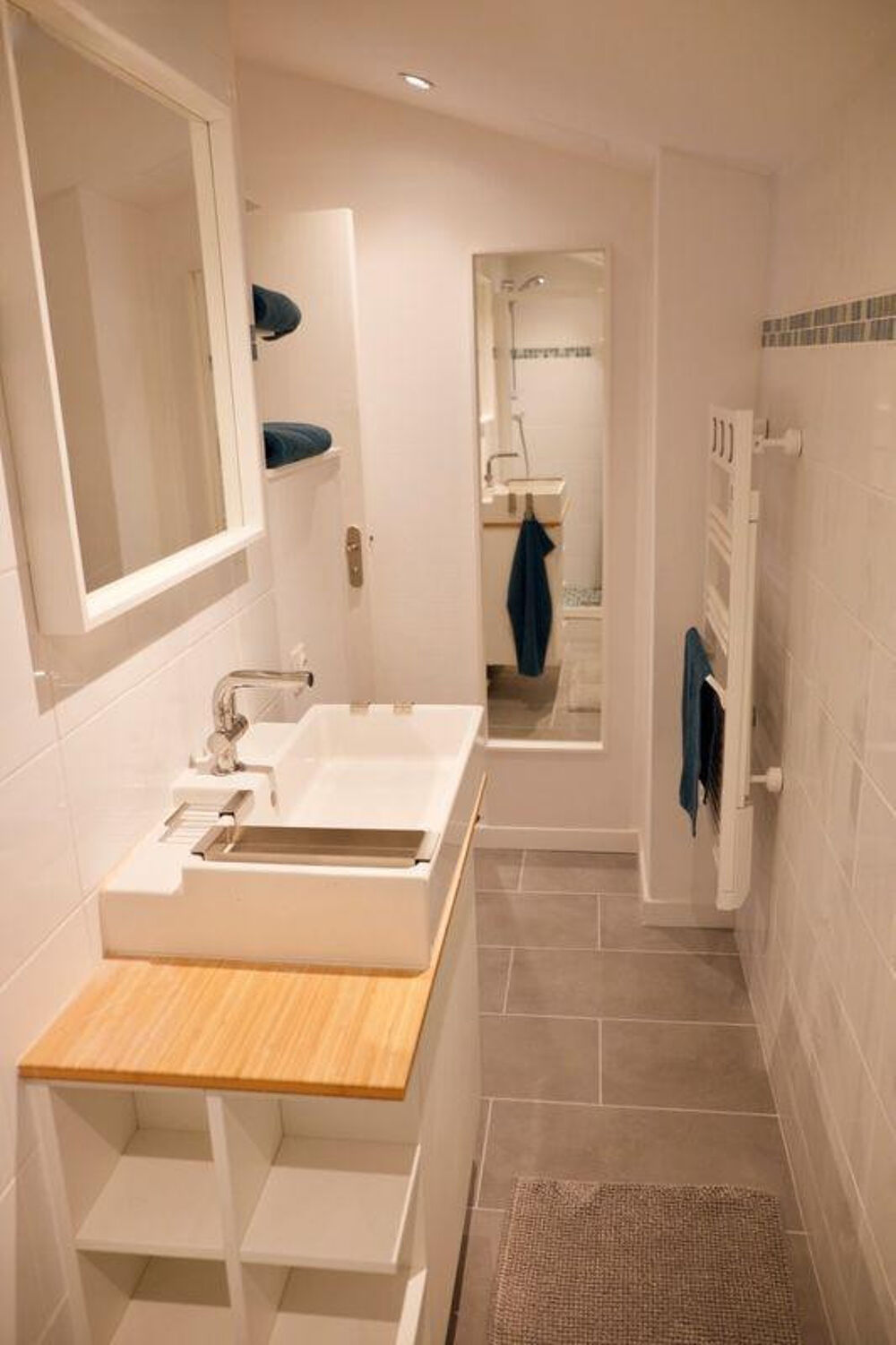 Location Appartement Studio meublé 39m2 Bordeaux Bordeaux
