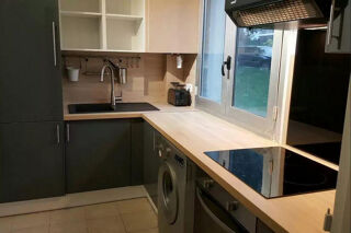  Appartement à louer 2 pièces 43 m²