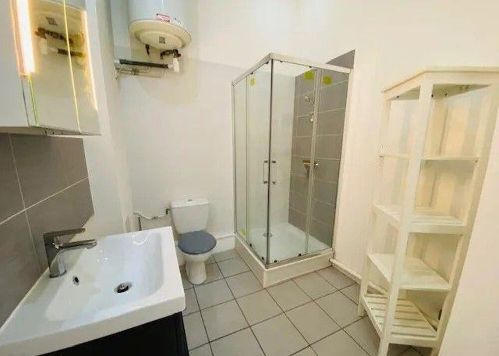 Location Appartement Beau 2P semi-meublé 33m² Saint-Étienne