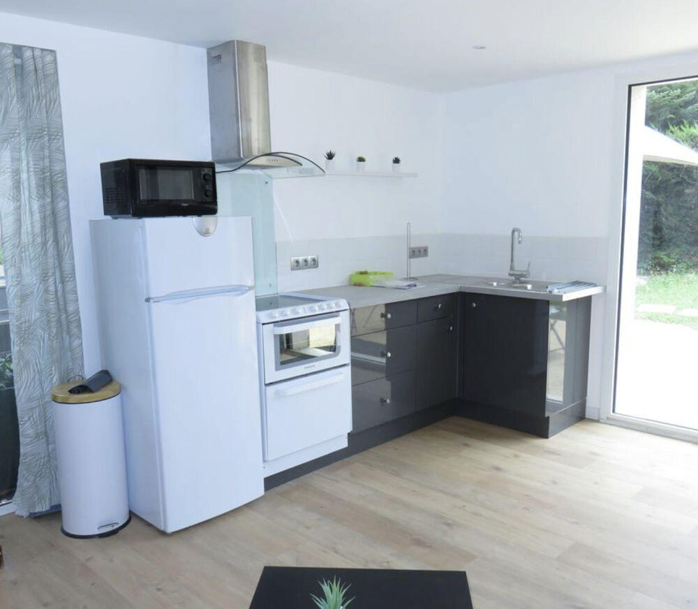 Location Appartement T2 meublé, 30 m², proche Lyon, terrasse Sainte-foy-lès-lyon
