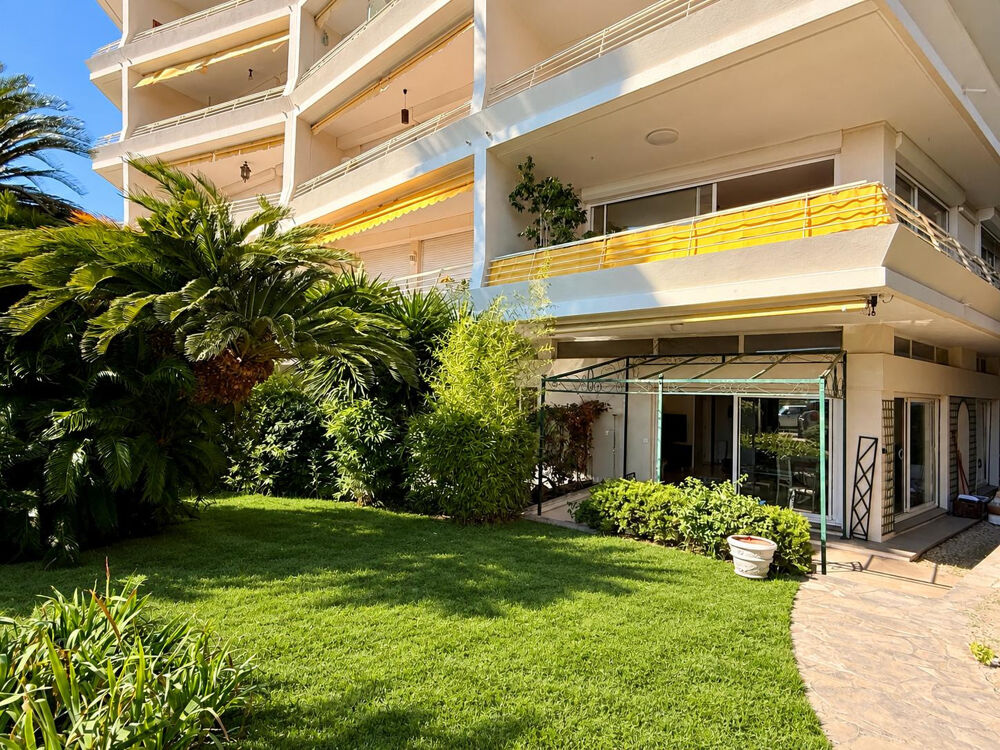 Nice Cimiez - Proche Centre ville et collège Stanislas, beau 3 pièces 87m2 en Rez de Jardin