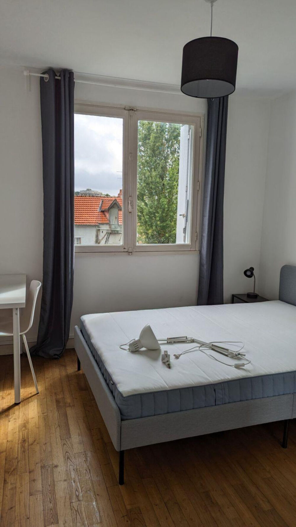 Location Appartement Chambre 11m² dispo dans coloc T4 spacieuse 65m² Nantes