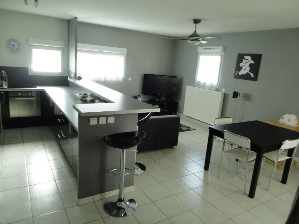 Location Appartement Appartement Duplex T3 non meublé à Grenoble Grenoble