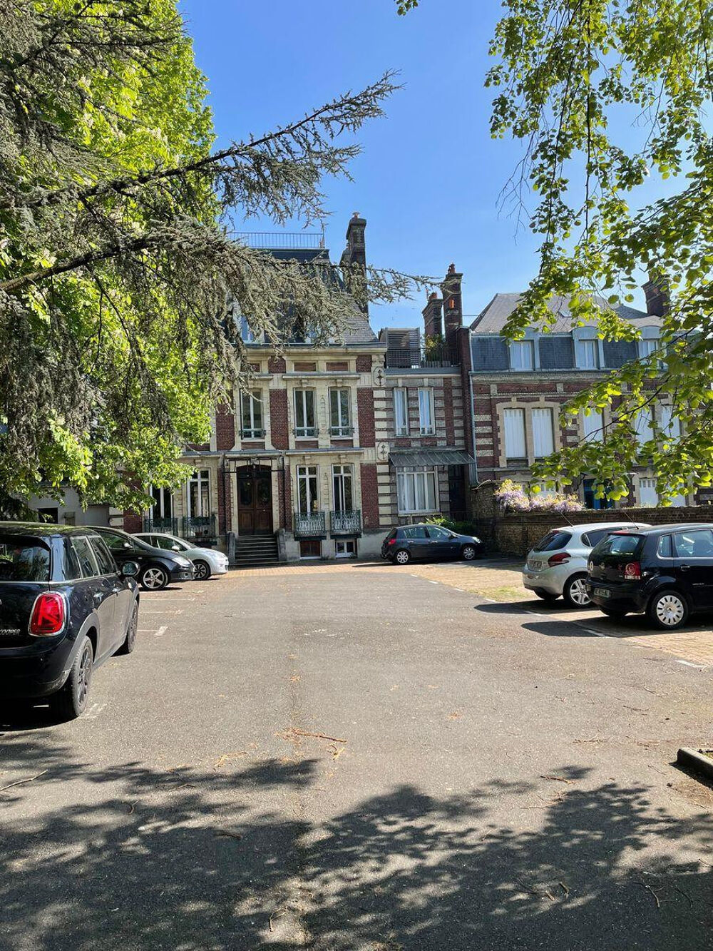 Charmant studio meublé 26m² secteur gare