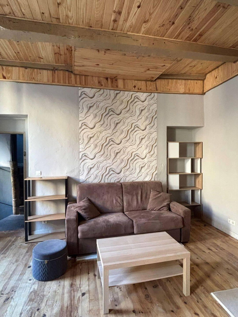 Location Appartement Studio meublé entièrement rénové –  Centre ville Saint-affrique