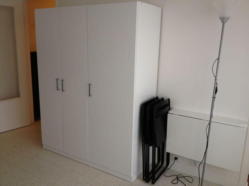 Location Appartement À louer à Sceaux studio meublé proche RER B Sceaux