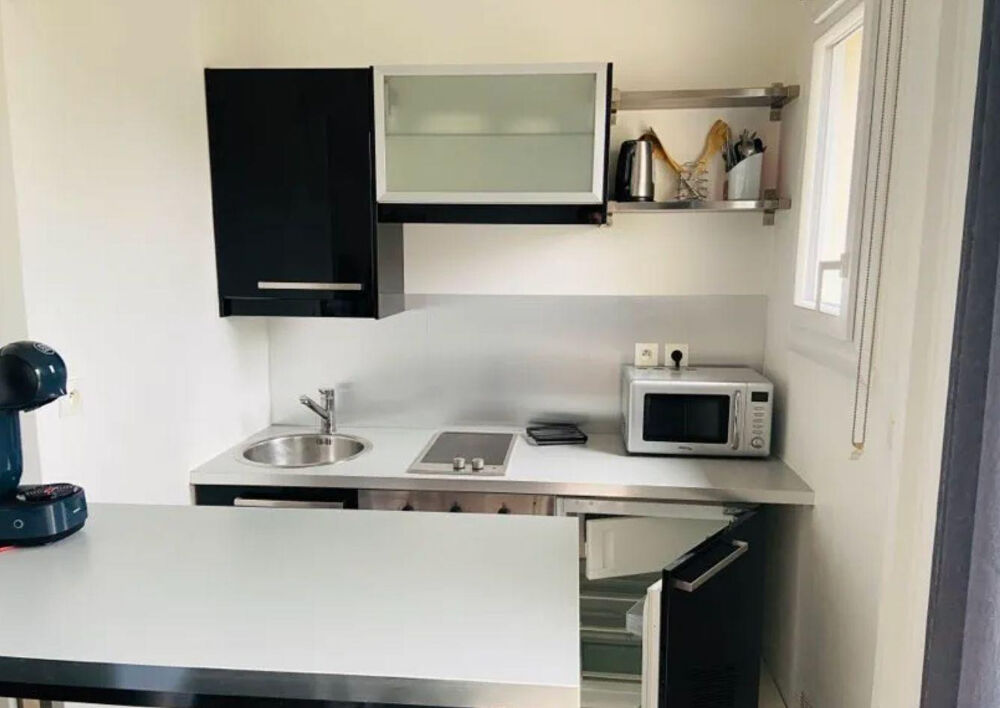 Location Appartement TOURS CENTRE - Studio 23m² meublé Tours