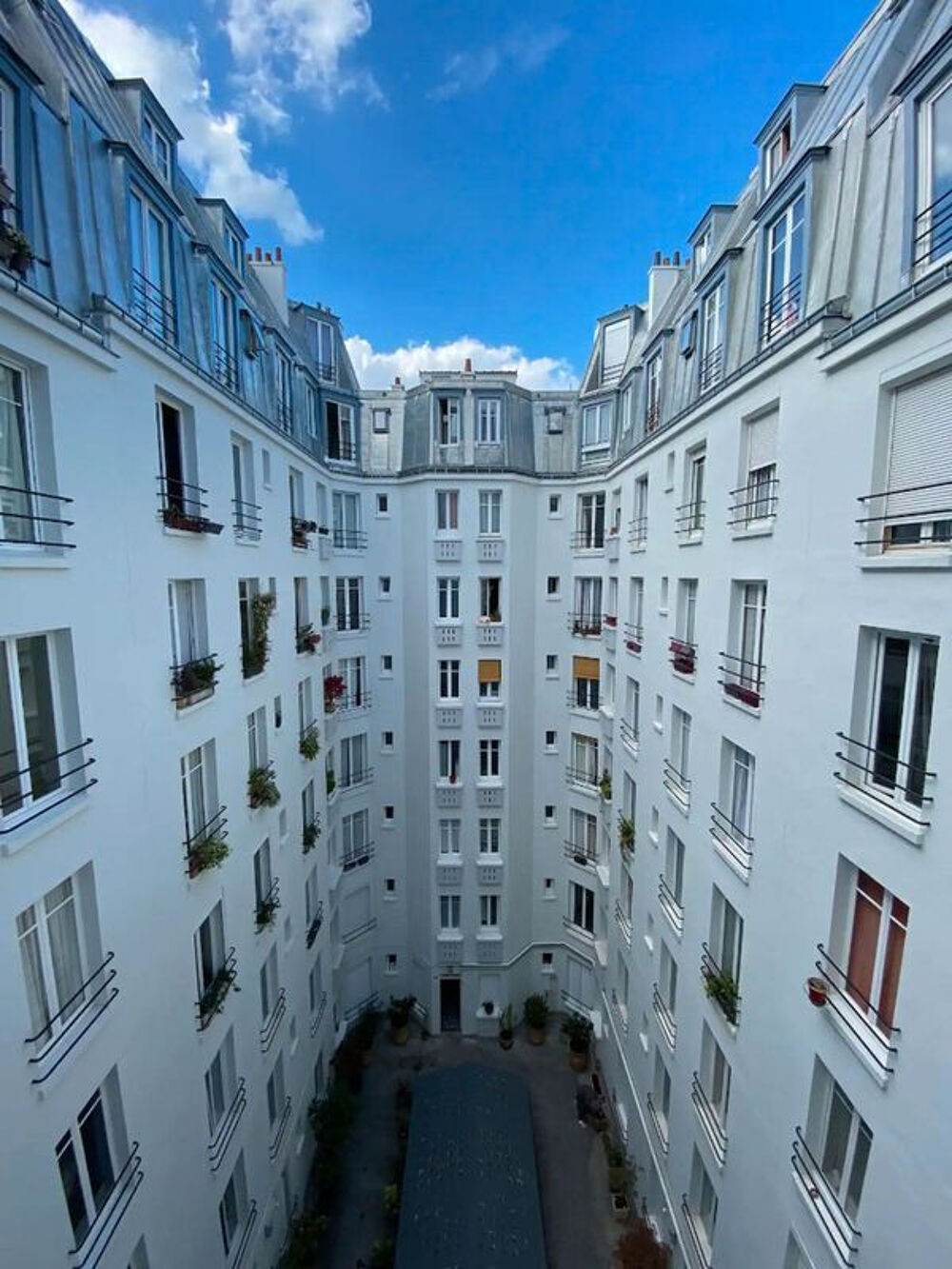 Location Appartement LOCATION STUDETTE avec ASCENSEUR - VILLAGE JOURDAI Paris 20