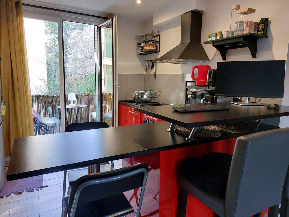 Location Appartement Appartement 2 pièces - Stationnement privatif Aix-en-provence