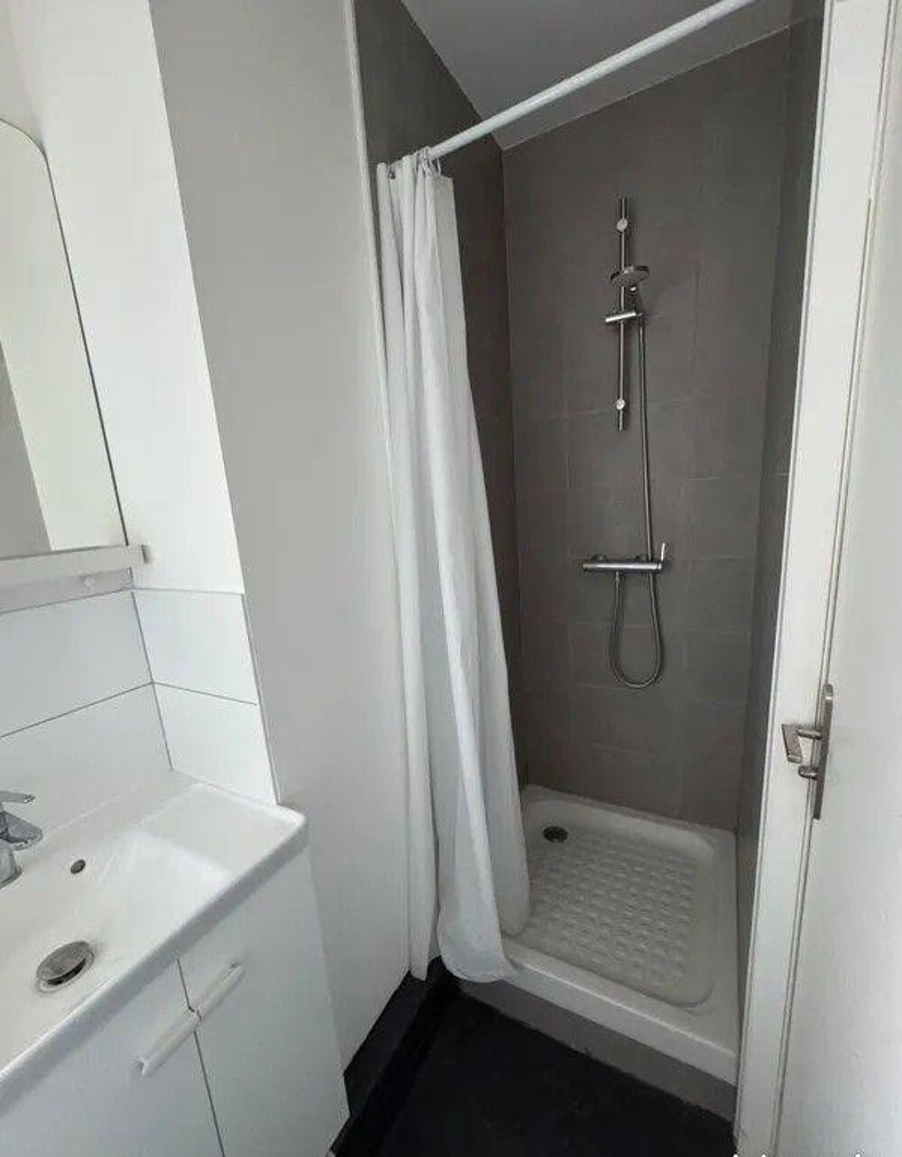 Location Appartement Beau studio meublé 15m² Quartier Velpeau / Gare Tours