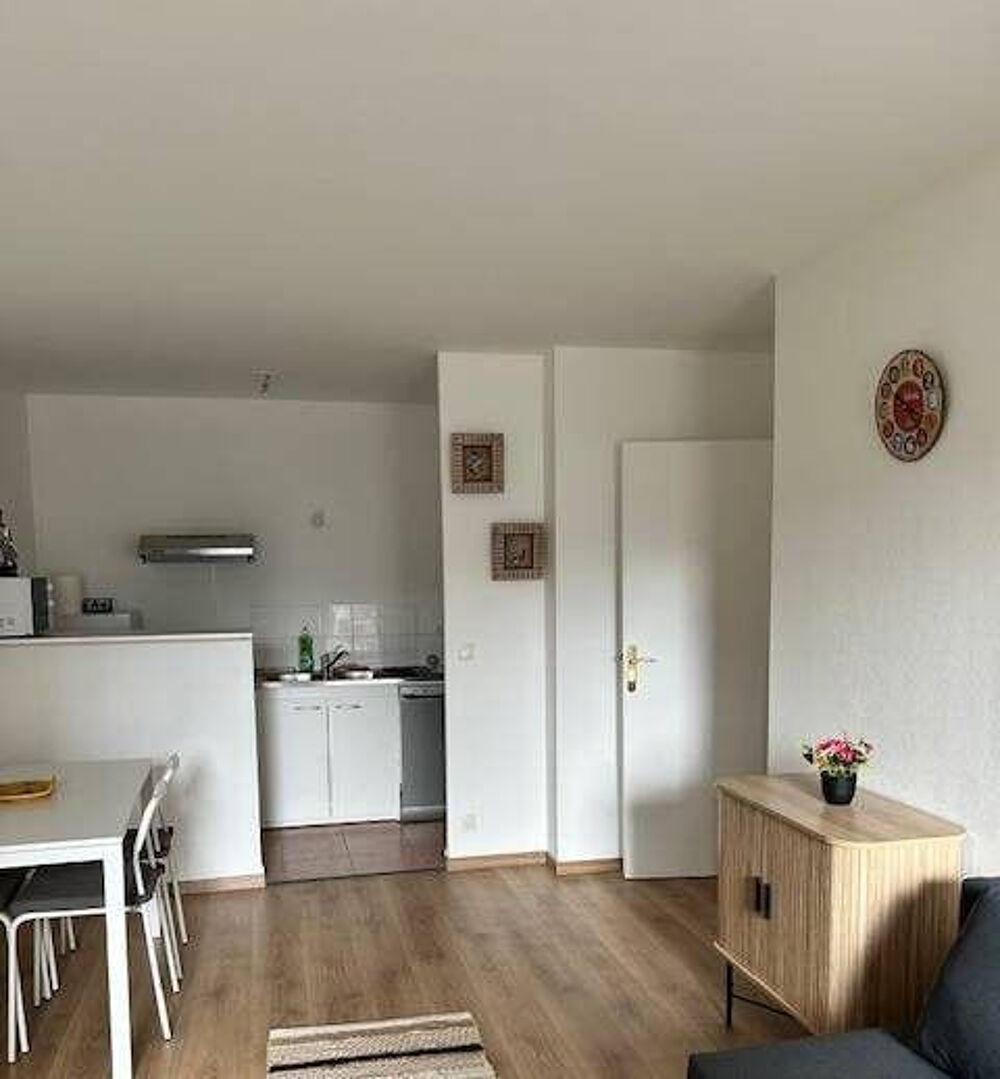 Location Appartement Superbe 2P meublé 43 m² avec terrasse 18m² Pantin