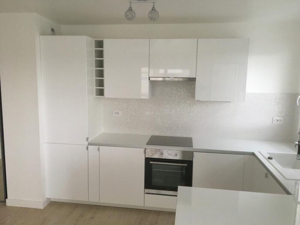 Location Appartement Beau 4 pièces 64m² Neuilly-plaisance