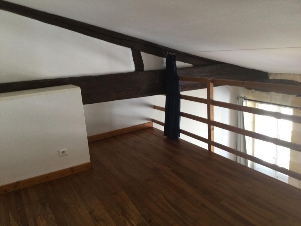 Location Appartement Appartement en duplex, style T3, Vieux Bordeaux Bordeaux