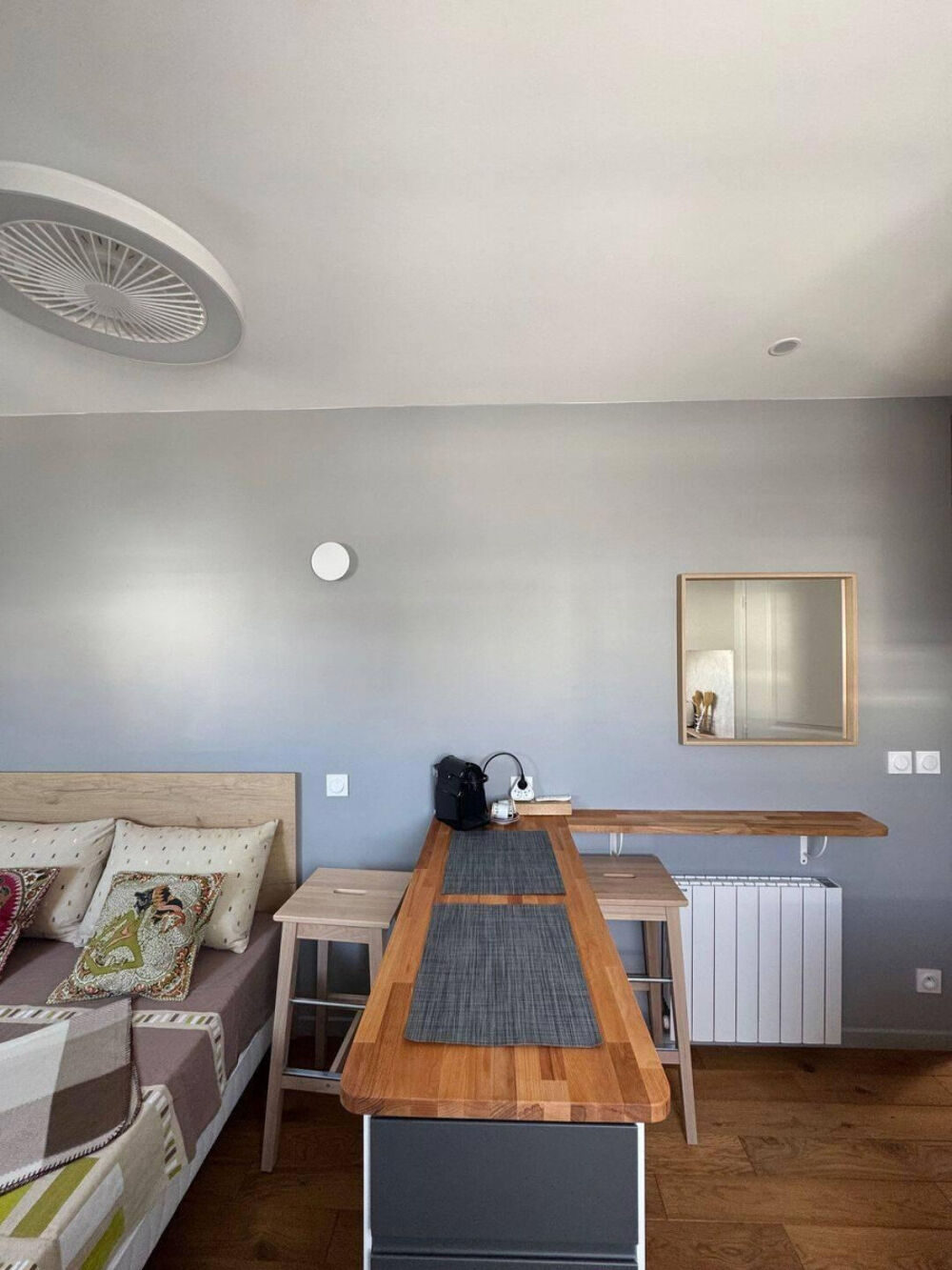 Location Appartement Beau studio cosy 18m² Place Victor Hugo Paris 16