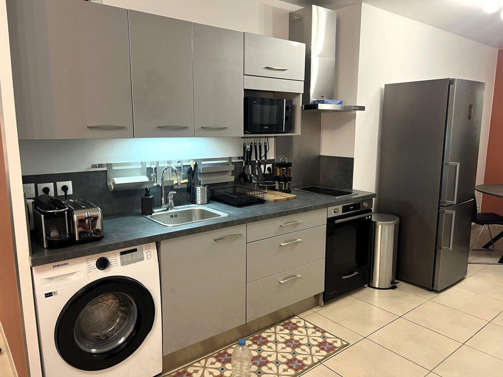 Location Appartement Superbe 2 pièces meublé 43m2 à Marseille Prado Marseille 8