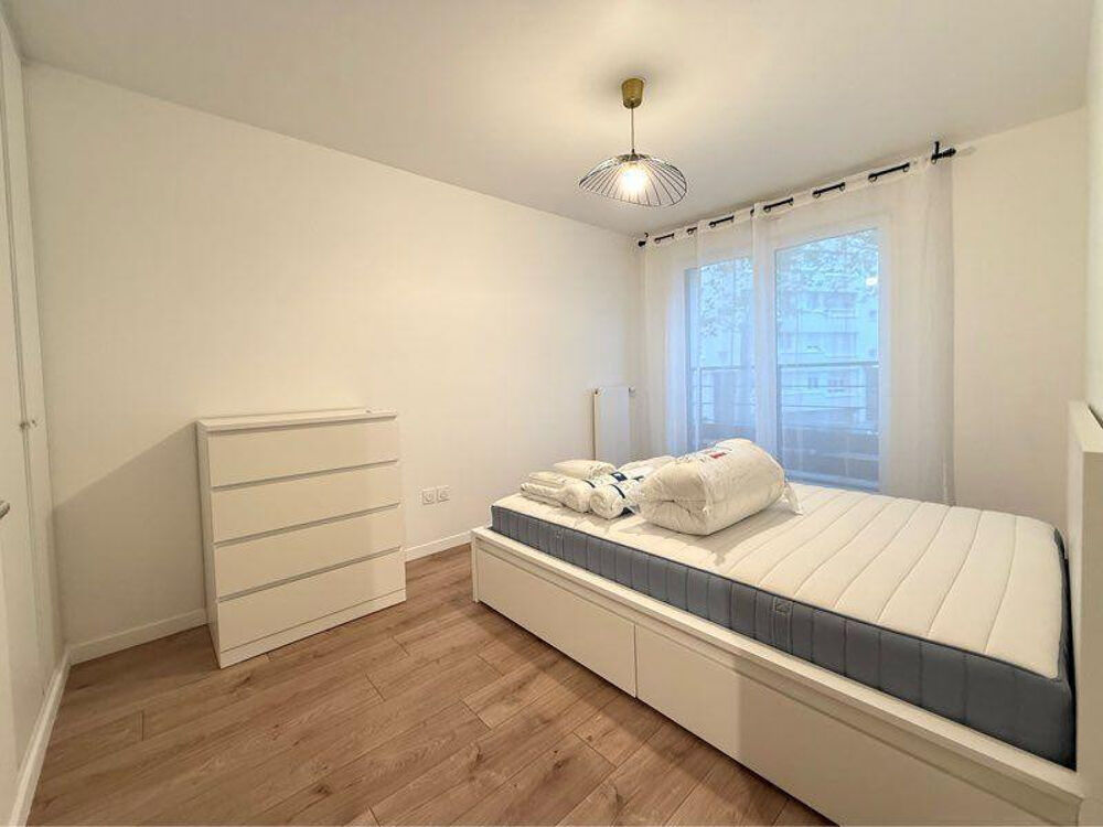 Location Appartement Appartement T2 meublé moderne - Mairie de Clichy Clichy