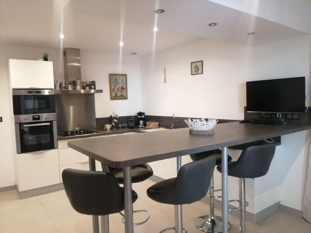 Location Appartement Appartement 90m2 meublé standing et piscine La cadière-d'azur#la cadière-d&