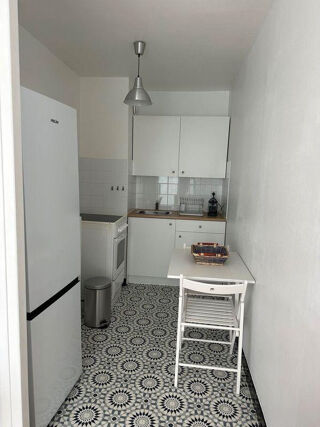  Appartement à louer 1 pièce 27 m²