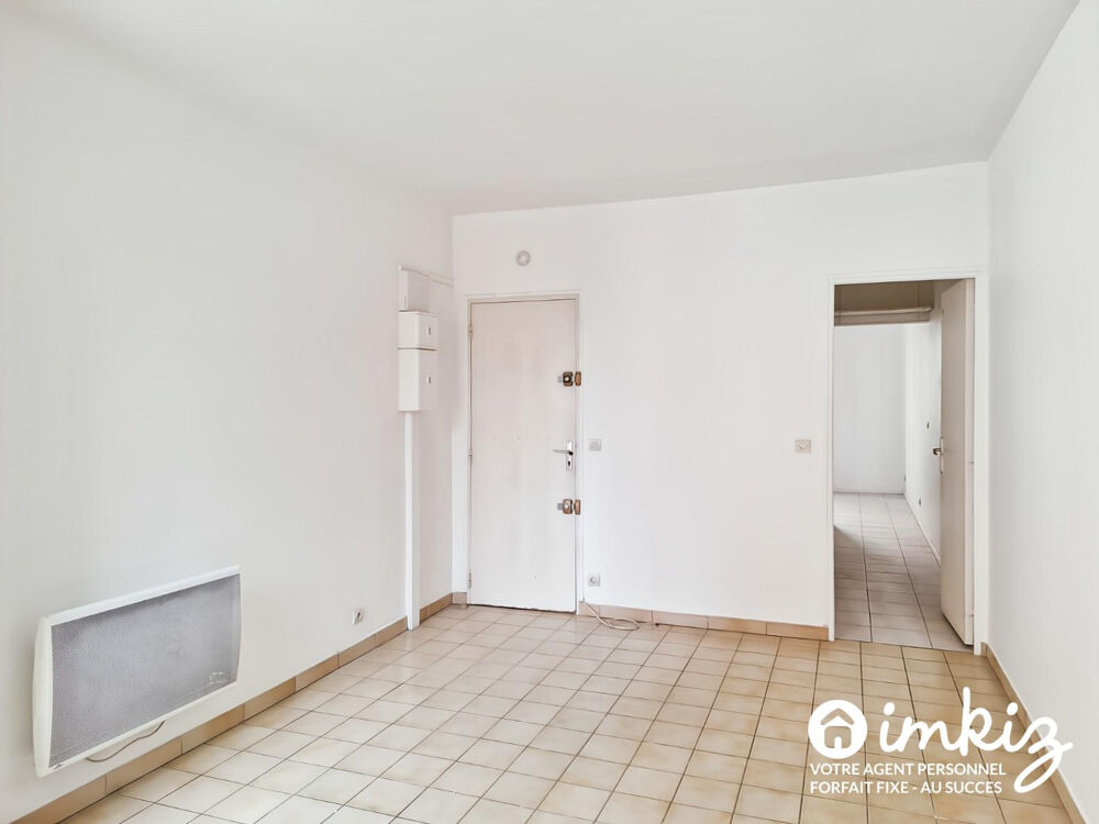 Vente Appartement 2P traversant, beau potentiel à Vincennes Vincennes