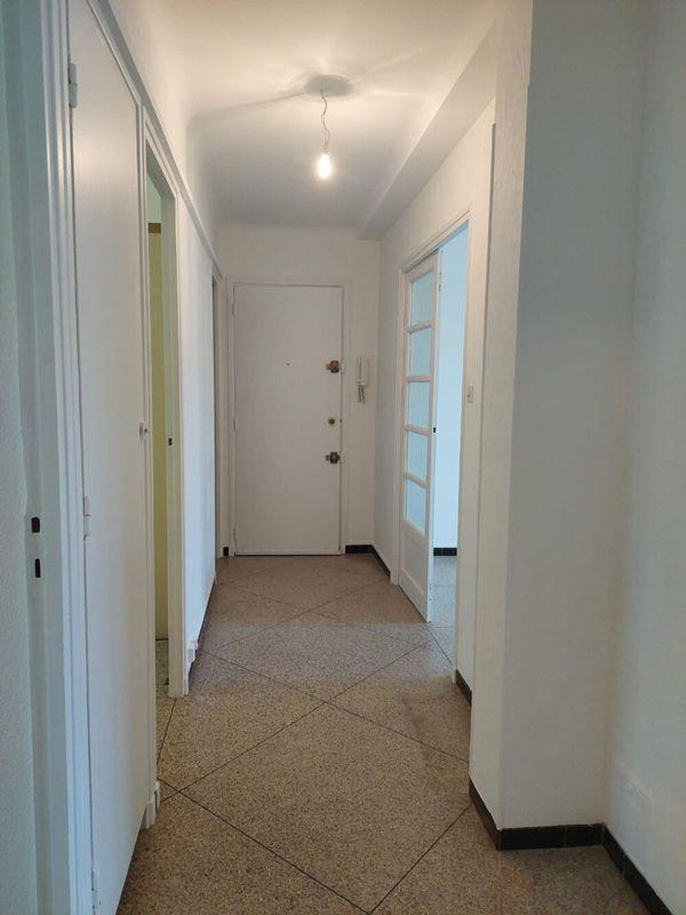 Location Appartement Beau T3  53m² au calme Marseille 9