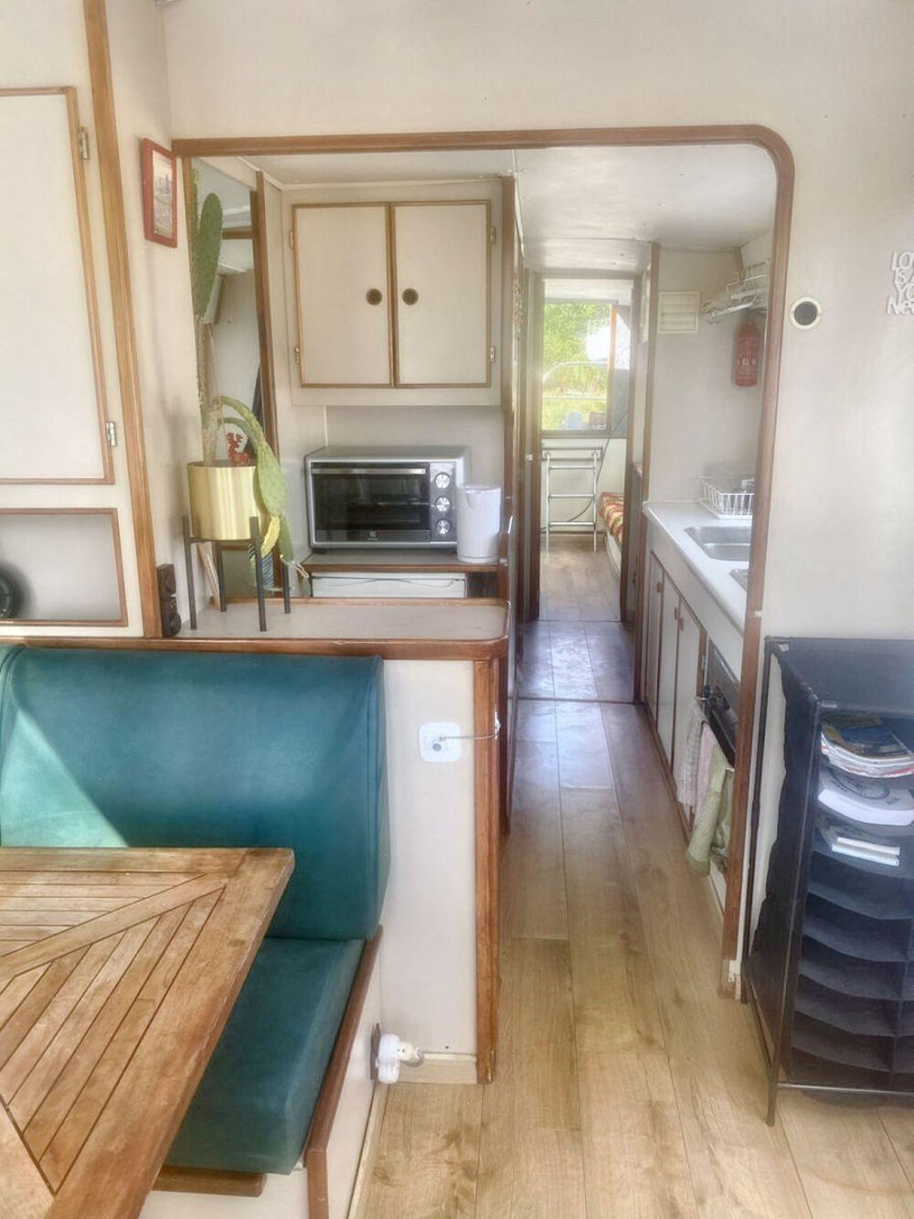 Location Appartement Vivez une expérience insolite dans une pénichette Les roches-de-condrieu