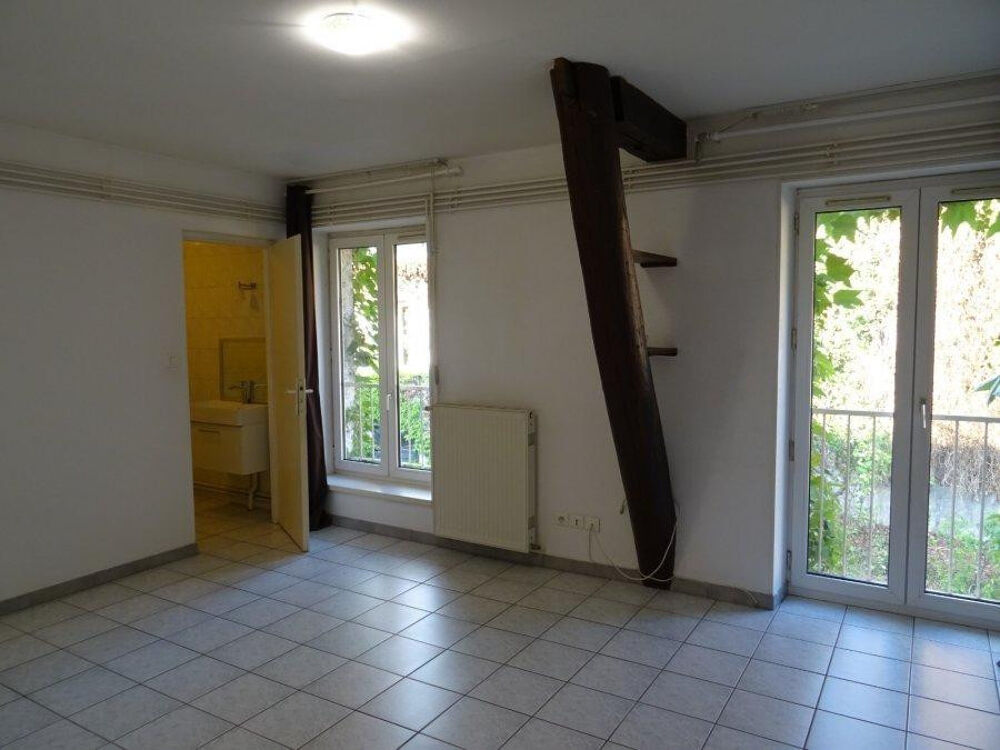 Location Appartement Au calme, tout proche de la  Place Stanislas, F 4 Nancy