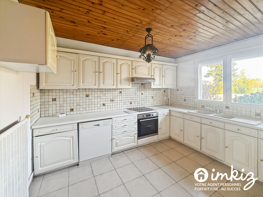 Vente Maison Maison 5 pièces Combs-la-ville