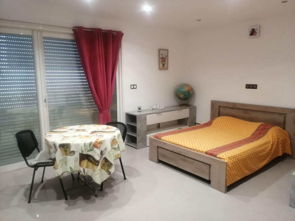 Location Appartement Appartement 90m2 meublé standing et piscine La cadière-d'azur#la cadière-d&