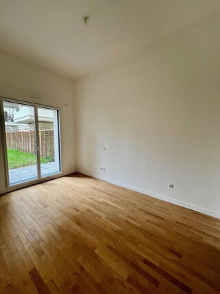  Appartement à louer 2 pièces 53 m²