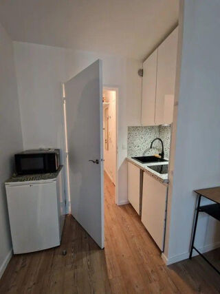  Appartement à louer 1 pièce 23 m²