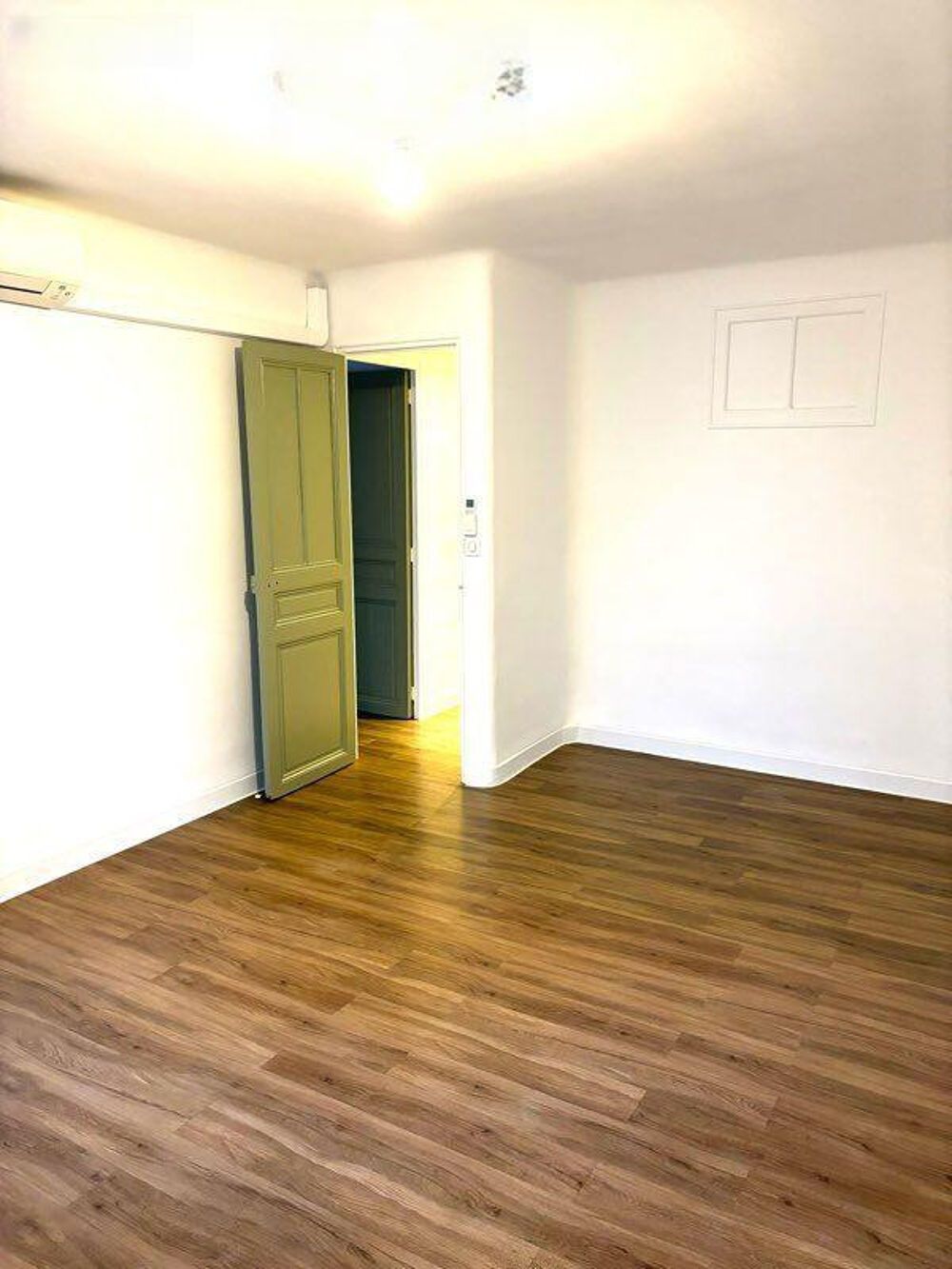 Location Appartement T2 spacieux de 52m2 avec climatisation Marseille 6